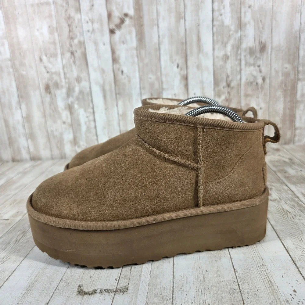 UGG Classic Ultra Mini Platform Chestnut Brown Suede‎ Boots 1135092 Womens 8